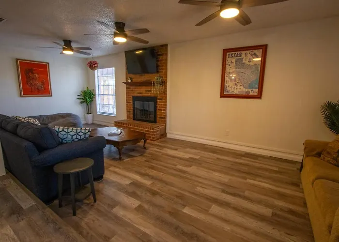 Spacious For 12 - Worth * Fort Worth