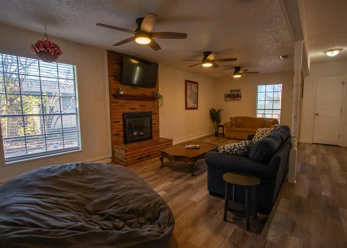 Holiday home Spacious For 12 - Worth Fort Worth